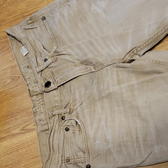 AEO tan 32x30 slim cut jeans - Picture 2 of 4